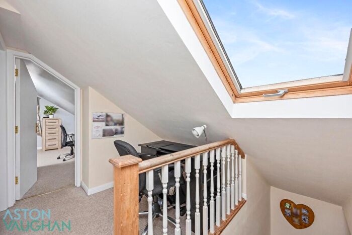 4 Bedroom Detached Bungalow For Sale In Crescent Drive North, Brighton, BN2
