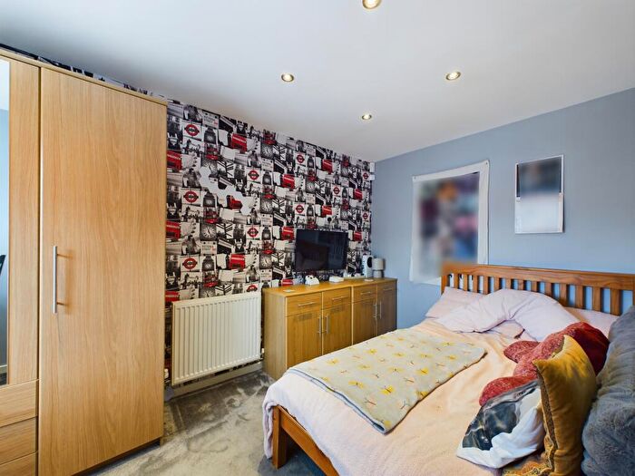 4 Bedroom Detached House For Sale In Netherside Drive, Chellaston, DE73