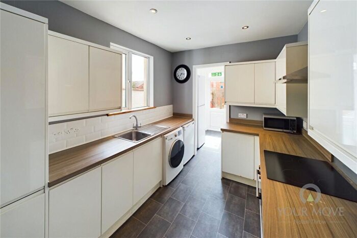 5 Bedroom House To Rent In Clare Street, Northampton, NN1