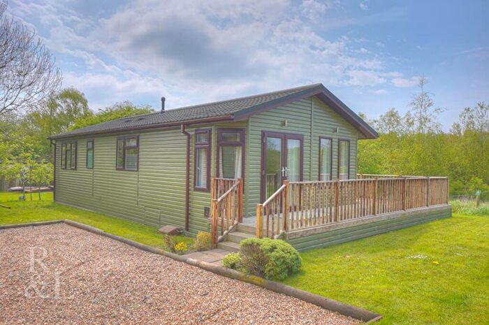 2 Bedroom Park Home For Sale In Spring Cottage Road, Overseal, DE12