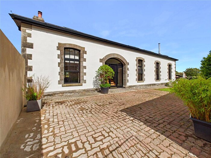 4 Bedroom Detached House For Sale In Milton, Tenby, Pembrokeshire, SA70