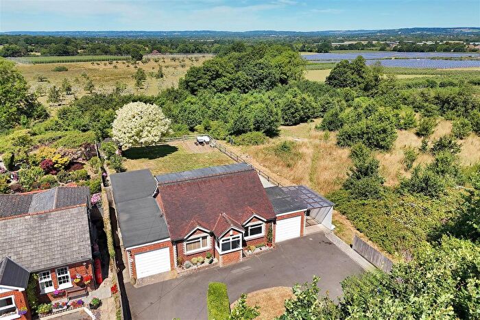 5 Bedroom Detached House For Sale In Colts Hill, Five Oak Green, Tonbridge, TN12
