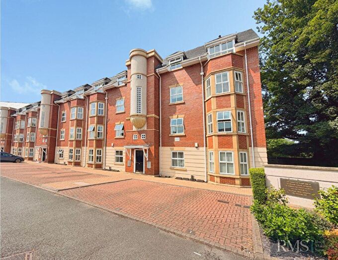 2 Bedroom Flat For Sale In Regency Court, Jesmond Road, Newcastle Upon Tyne, NE2