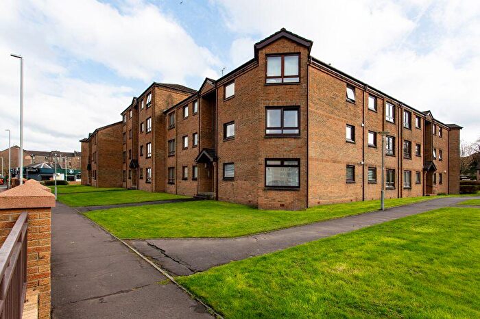 2 Bedroom Flat For Sale In Castle Gait, Paisley, PA1