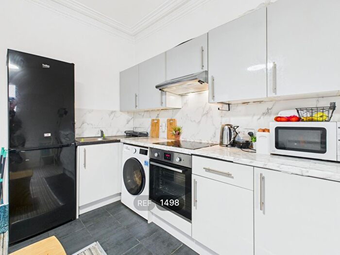 1 Bedroom Flat To Rent In Albert Avenue, HU3