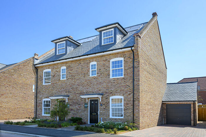 4 Bedroom Semi-Detached House For Sale In Lorimer Avenue, Alfold Road, Cranleigh, GU6