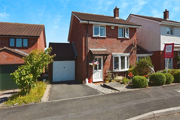 3 Bedroom Detached House For Sale In Fulton Close, Ipplepen, Newton Abbot, Devon., TQ12