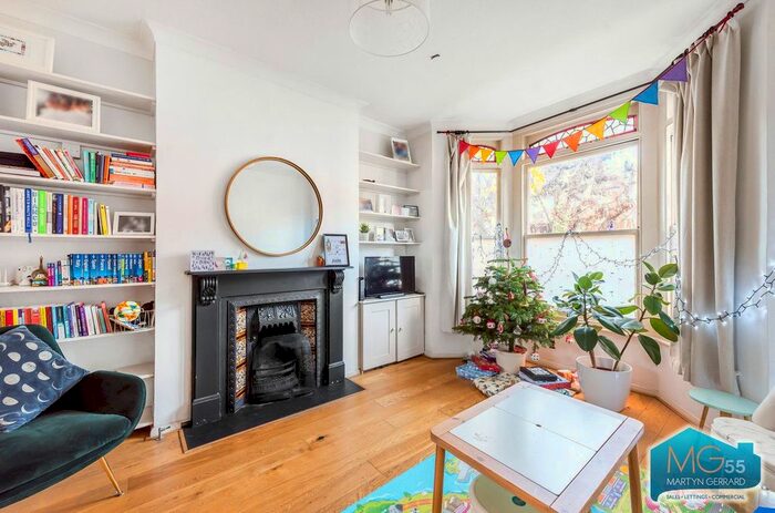 4 Bedroom Terraced House To Rent In Inderwick Road, Crouch End, London, N8