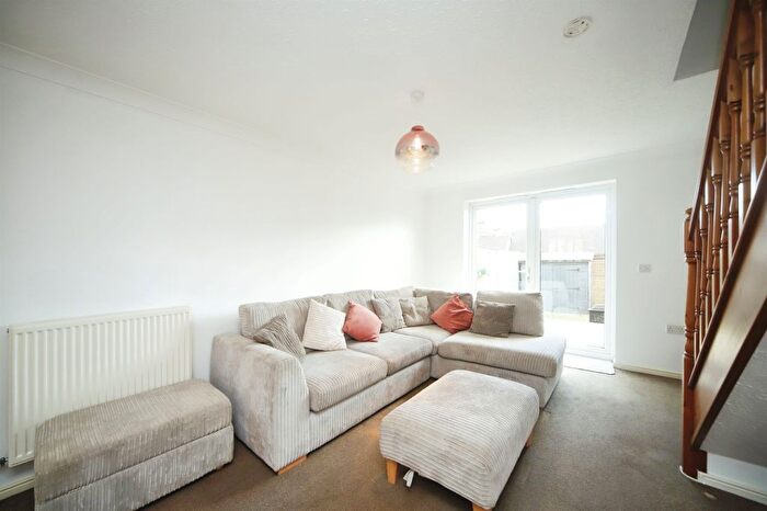 2 Bedroom Terraced House For Sale In Cheddon Mews, Taunton, TA2