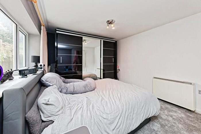 1 Bedroom Flat For Sale In Surrey Road, Cliftonville, Margate, Kent, CT9 - Photo 9