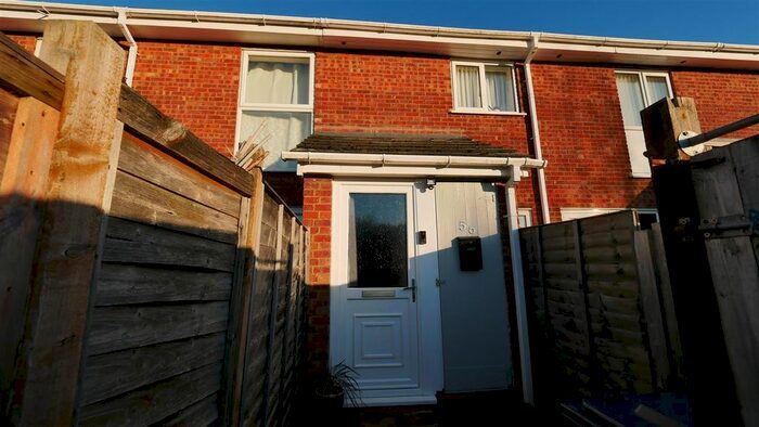2 Bedroom Flat To Rent In Bottels Road, Warboys, Huntingdon, PE28
