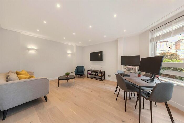 1 Bedroom Apartment To Rent In Templar Court, St. Johns Wood Road, St. John's Wood, London, NW8