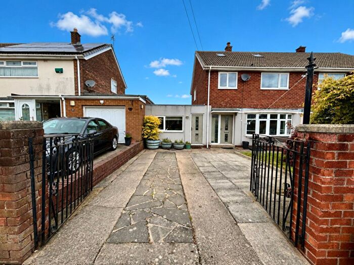 3 Bedroom Semi-Detached House For Sale In Crossgate Road, Hetton Le Hole, DH5