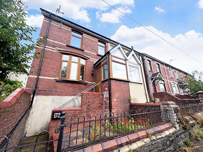 3 Bedroom Semi-Detached House To Rent In The Highway, New Inn, Pontypool, NP4