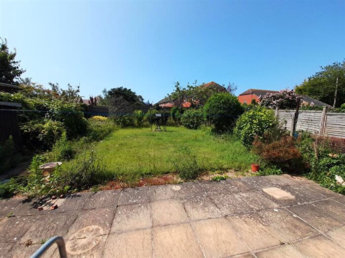 2 Bedroom Detached Bungalow For Sale In Burndell Road, Yapton, BN18