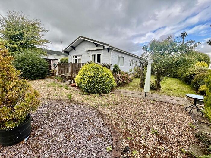 3 Bedroom Park Home For Sale In Lamaleach Park, Lamaleach Drive, Freckleton, PR4