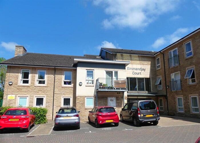 2 Bedroom Retirement Property To Rent In Valley Drive, Ilkley, LS29