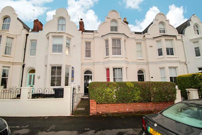 6 Bedroom Terraced House To Rent In Rugby Road, Leamington Spa, CV32