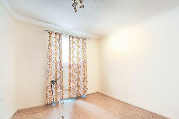 2 Bedroom Semi-Detached Bungalow For Sale In Well Presented Bungalow In Congresbury Village, BS49