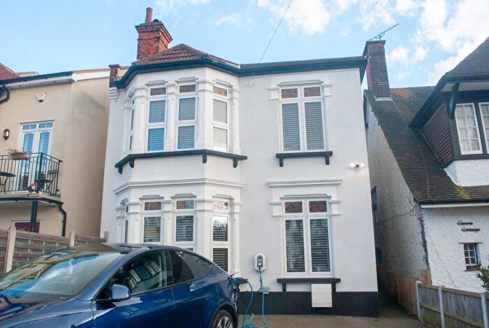 4 Bedroom Detached House To Rent In Pembury Road, Westcliff-on-Sea, SS0