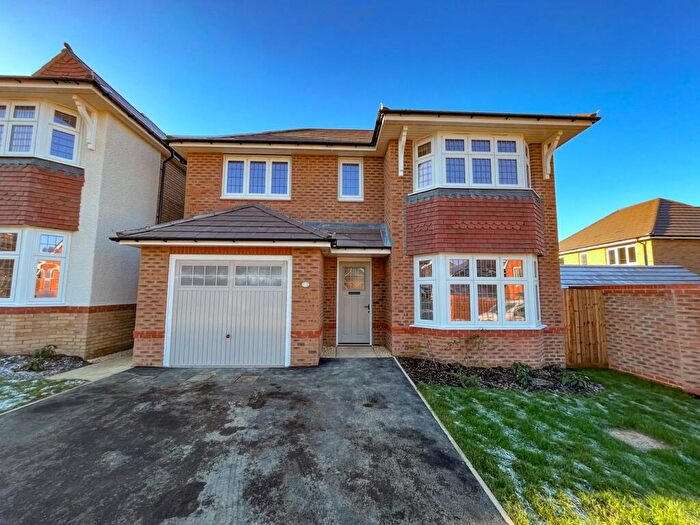 4 Bedroom Detached House To Rent In Parkehill, Radley, Abingdon, OX14