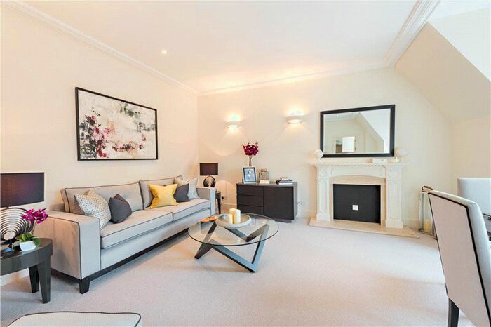 1 Bedroom Flat To Rent In Park Street, Mayfair, London, W1K