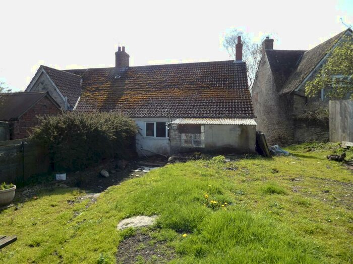 3 Bedroom Semi-Detached House For Sale In Fifehead St. Quintin, Sturminster Newton, DT10