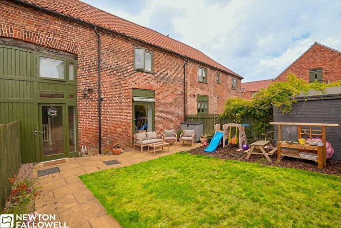 3 Bedroom Barn Conversion For Sale In The Laurels, Retford, DN22