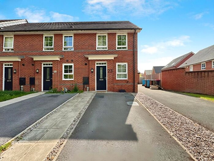 2 Bedroom Property To Rent In Hawthorn Avenue, Worsley, Manchester, M28