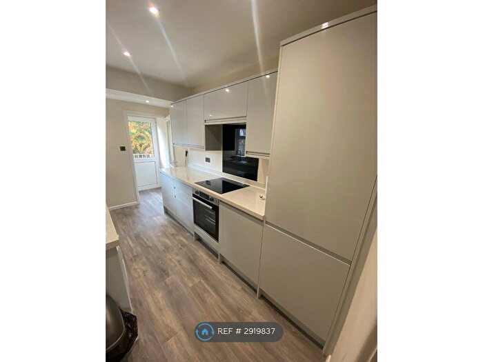 4 Bedroom Terraced House To Rent In Claverham Road, Bristol, BS16