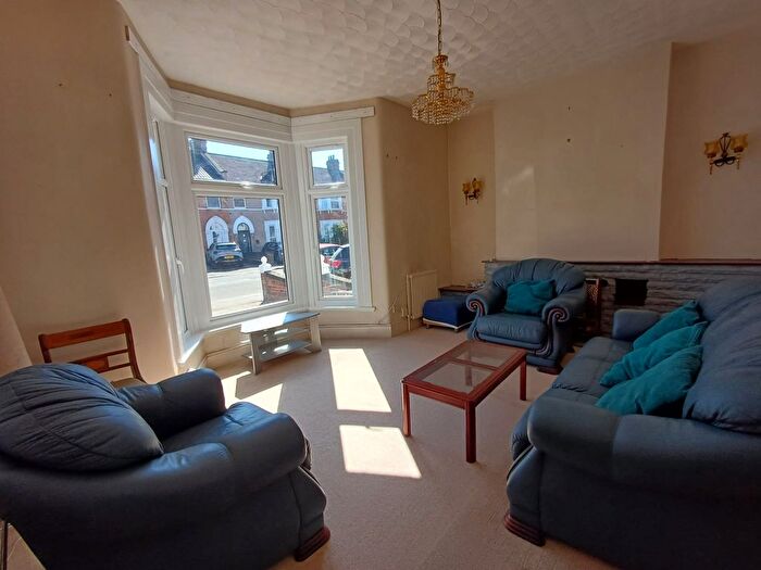 4 Bedroom Terraced House To Rent In Douglas Road, Goodmayes, Ilford, IG3
