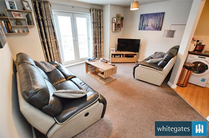 2 Bedroom Apartment For Sale In New Forest Way, Leeds, West Yorkshire, LS10