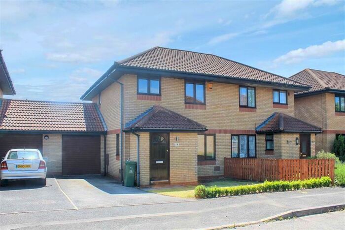 3 Bedroom Semi-Detached House To Rent In Burano Grove, Wavendon Gate, Milton Keynes MK7