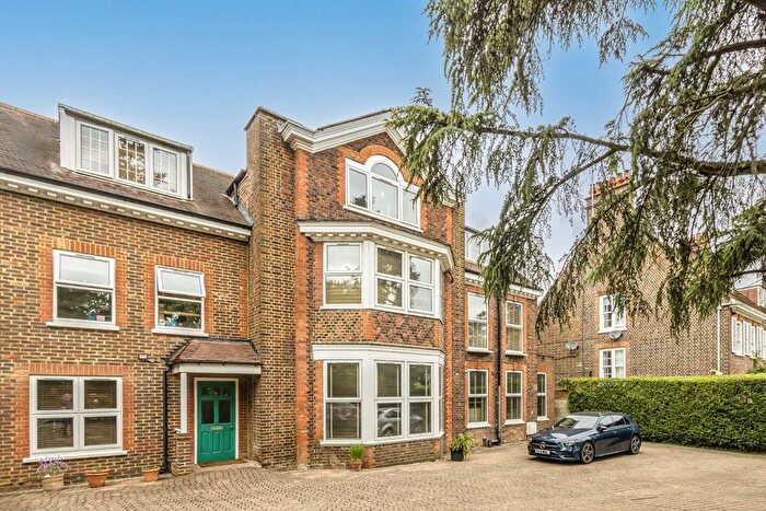 2 Bedroom Flat To Rent In Woodfield Road, Ealing, W5