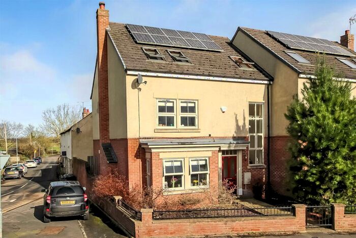 4 Bedroom Semi-Detached House For Sale In The Green, Darlington, DL2