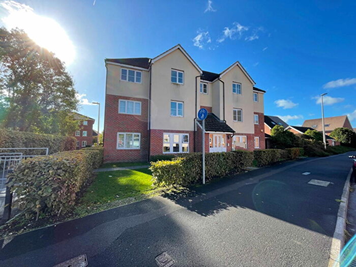 2 Bedroom Apartment To Rent In Urquhart Road, Thatcham, RG19