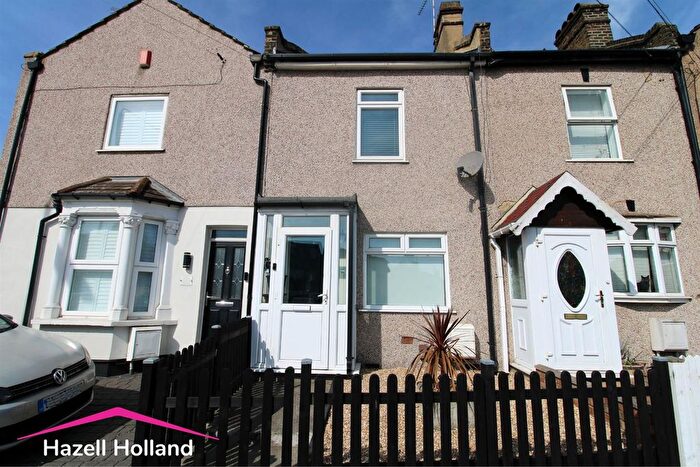 2 Bedroom Terraced House For Sale In Hazel Road, Slade Green, DA8