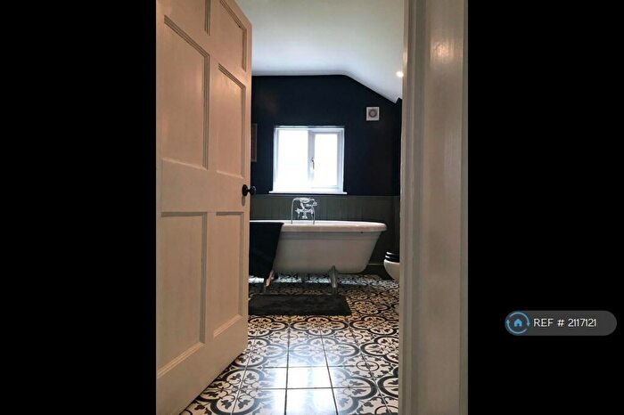 4 Bedroom Detached House To Rent In Aylesbury Road, Bierton, Aylesbury, HP22