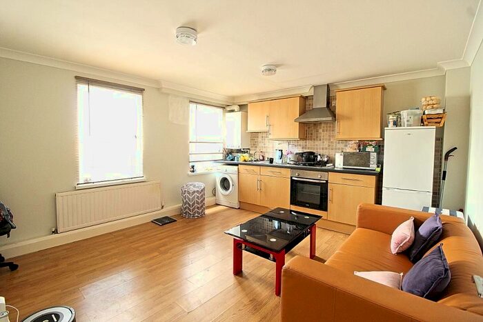 1 Bedroom Flat To Rent In Maitland Road, London, E15