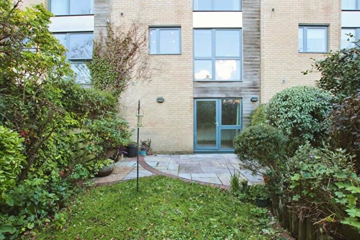 4 Bedroom Property To Rent In Chapter Walk, Redland, Bristol, BS6