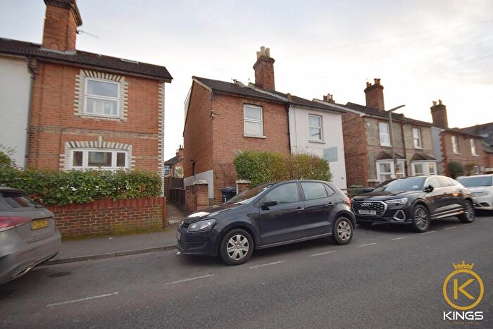 5 Bedroom Semi Detached House To Rent In Markenfield Road, Guildford, GU1