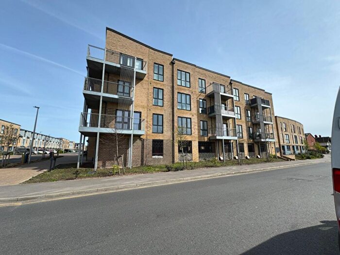 1 Bedroom Apartment To Rent In Parker Drive, Newhaven, BN9