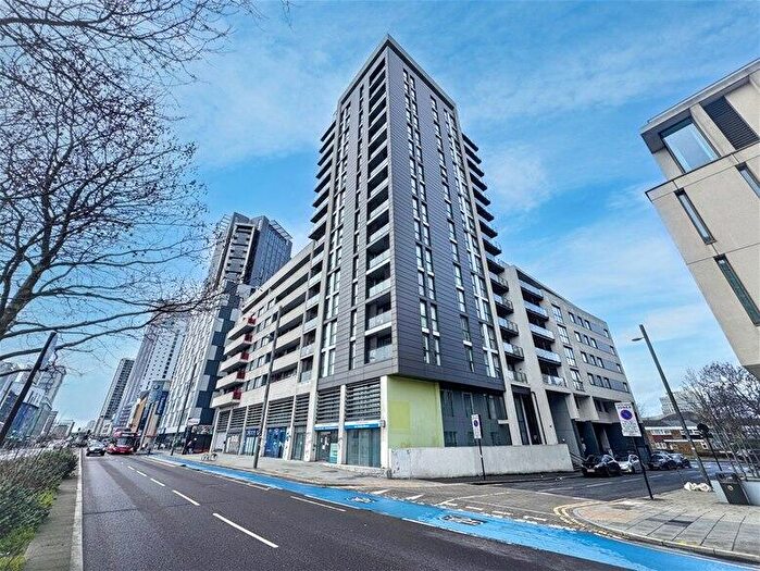 1 Bedroom Flat To Rent In Ward Road, Stratford, E15