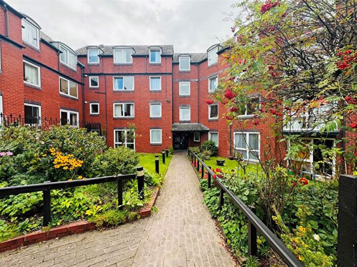 1 Bedroom Apartment For Sale In Home Dee House, Garden Lane, Chester, CH1