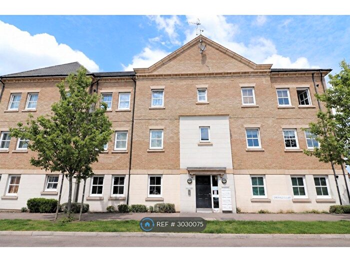 2 Bedroom Flat To Rent In Rainbow Road, Erith, DA8