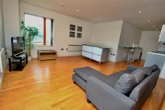 2 Bedroom Flat To Rent In Quayside, Newcastle Upon Tyne, NE1