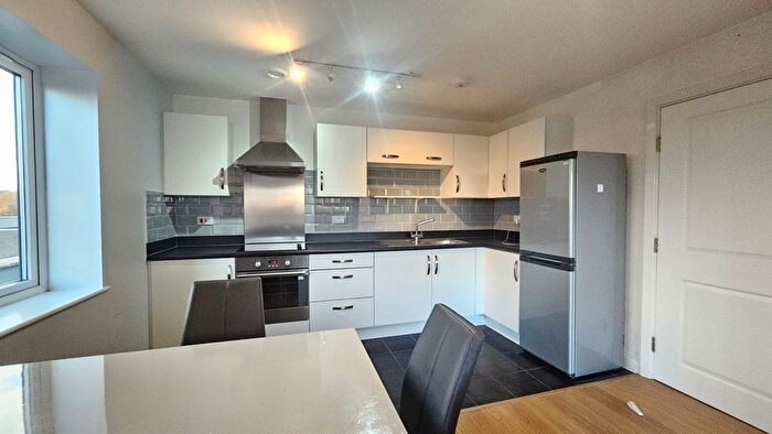 2 Bedroom Flat To Rent In Clydesdale Way, Belvedere, DA17
