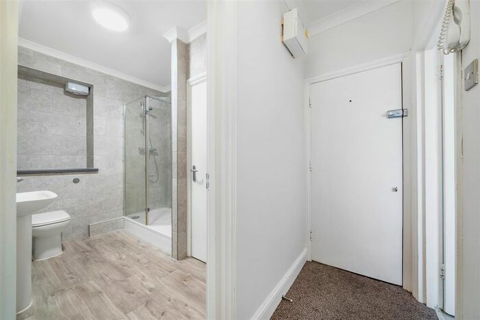 1 Bedroom Flat To Rent In Cotswold Street, West Norwood, SE27