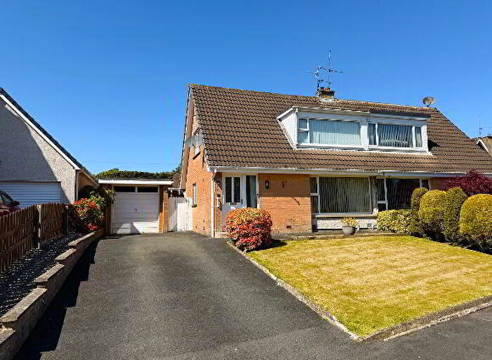 3 Bedroom Semi-detached Bungalows For Sale In Ashgrove Avenue, Banbridge, BT32