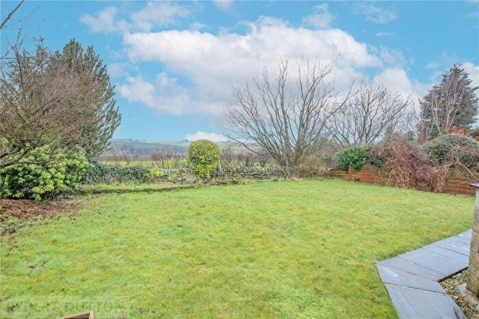 5 Bedroom Detached House To Rent In Green Abbey, Hade Edge, Holmfirth, HD9